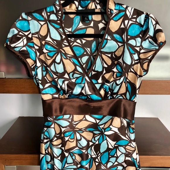 Top - Picture 2 of 3